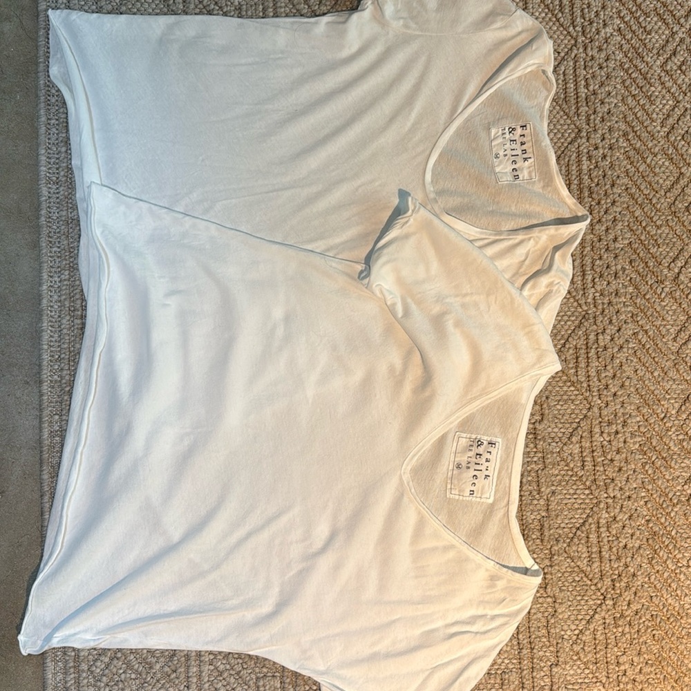 Frank & Eileen White Crew Neck Tee Bundle – Size M – Soft Cotton Basics (2)